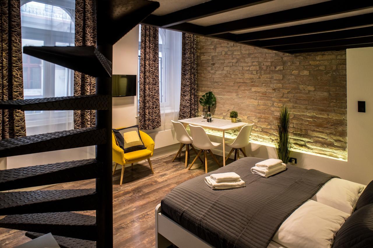 Very Stylish And Fresh Studio Home In The Center Budapest Exterior photo